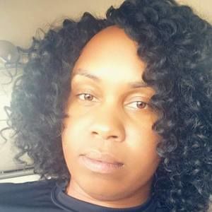 Meet your Posher, Candace